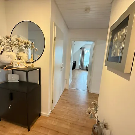 Stage One Zentrale Lage 아파트 Weissenthurm